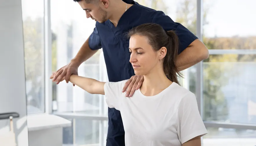 Best Physiotherapy Clinic for Shoulder Pain